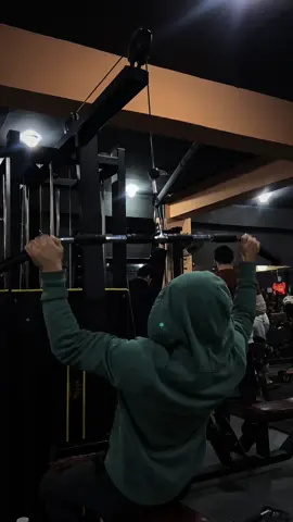 🥀#fitnessfreak #support #foryoupage #growmyaccount #gymfreak 