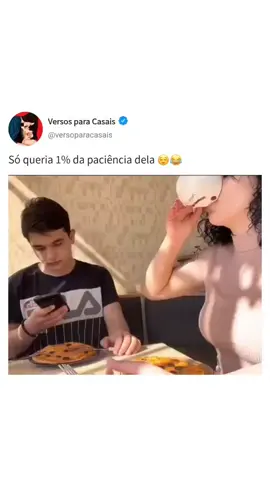 Parece quem aí? Marca 😌😂 Curtiu? Tem muito mais por aqui! 🥰 Siga nosso perfil do Instagram para mais conteúdos como esse diariamente @versosparacasais 🔥 #versosparacasais – (Vídeo/Reprodução 🎥: @??)