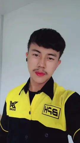 #ဒီတစ်ပုဒ်တော့fypပေါ်ရောက်ချင်တယ် #ရုပ်ဆိုးခြင်းသည်းခံပါ🥺💖   