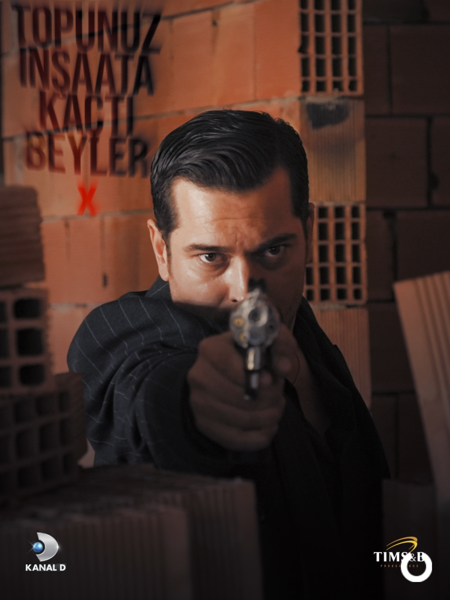 Eşref oyuna girdiyse, geri dönüş mümkün değil! 💥 #EşrefRüya yeni bölümüyle bu akşam 20.00’de #KanalD’de, tv yayınından hemen sonra ise Amazon Prime’da sizlerle. @kanald @timsandb @primevideotr