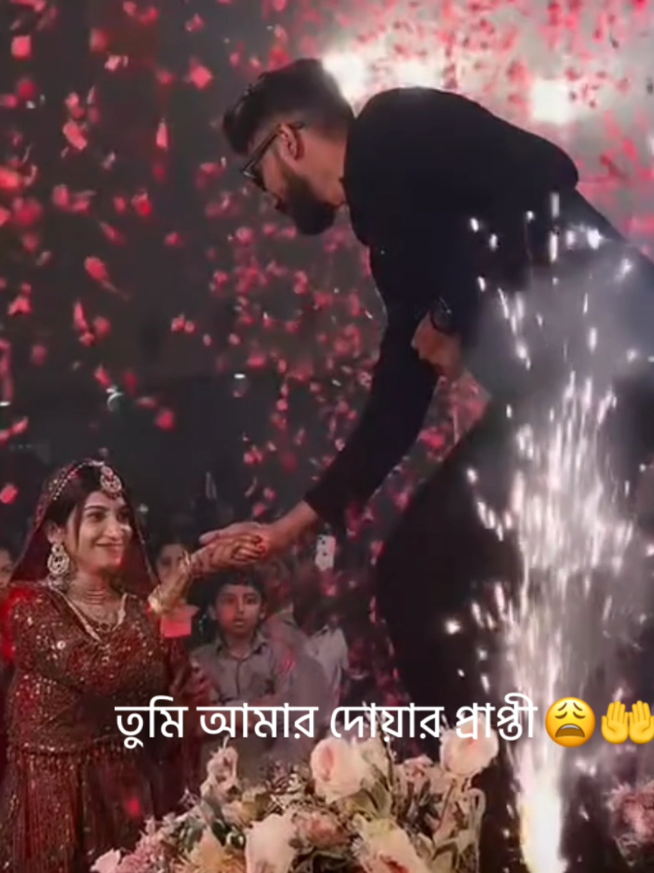 তোমাকে ভালোবেসে,ই কাটে আমার প্রতি টি মুহুর্ত...!!>> ❤️‍🩹🥺🩹 #lyrics_sabbir2_0 #banglastatus #lyrics #fyp #banglasong @TikTok 