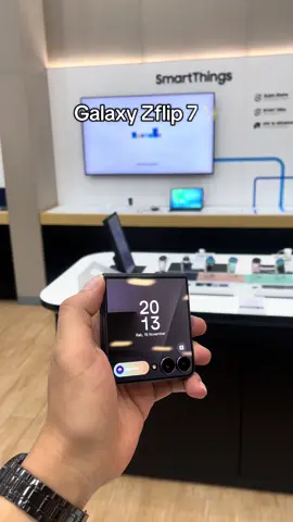 Promo bisa berubah sewaktu waktu,menerima tukar tambah den kredit 0% #samsung #samsunggalaxy #samsungbaskocitymall #flip7 