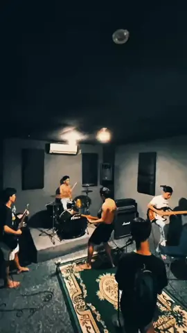 #poppunk #sha #standherealone  #wanitamasihbanyak 