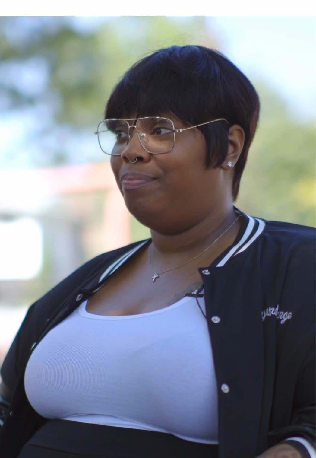 We’re back! With one of our fave’s @CLASSIQUE ! She’s here talking about her latest album, book & more! Who do you want to see next on Painting the artist 🎨 #foryoupage #fyp #fypシ #paintingtheartist #interview 