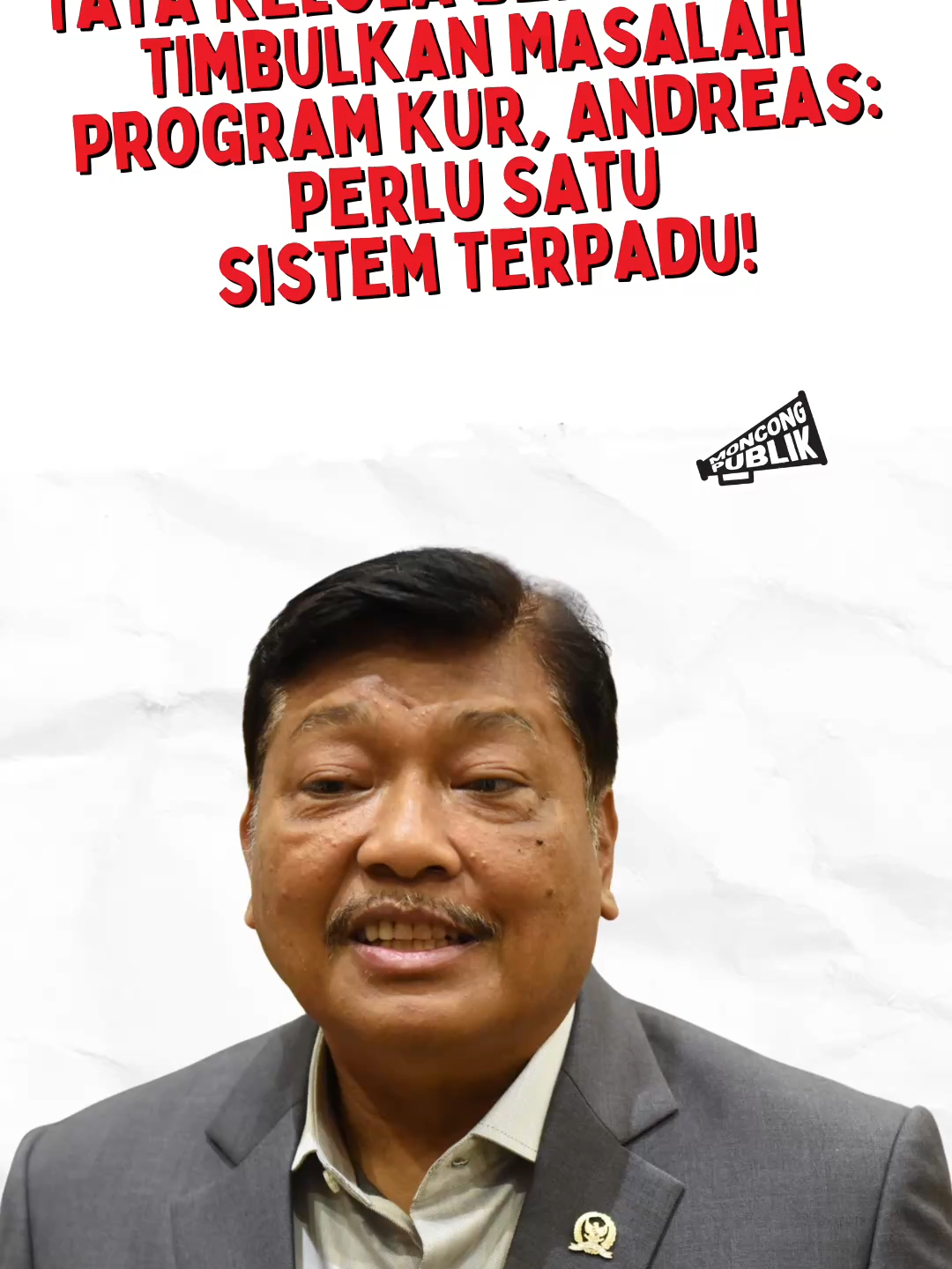 Program Kredit Usaha Rakyat (KUR) kembali memunculkan berbagai masalah, terutama akibat tata kelola data yang tidak rapi dan sistem yang belum terintegrasi. Kondisi ini membuat banyak proses menjadi tidak efektif dan menimbulkan hambatan bagi para pelaku usaha yang seharusnya mendapatkan kemudahan.  Melihat persoalan tersebut, Ketua BAKN DPR RI Fraksi PDI Perjuangan, Andreas Eddy Susetyo, menegaskan bahwa sudah saatnya pemerintah menghadirkan sistem satu pintu atau One Common Platform.  Selama 18 tahun berjalan, KUR belum memiliki sistem terpadu yang menghubungkan seluruh proses, mulai dari verifikasi awal, sistem informasi, kredit program, hingga penjaminan.  Menurutnya, penerapan sistem terintegrasi ini akan menjadi solusi besar bagi perbaikan tata kelola KUR. Dengan alur data yang jelas dan terhubung, pelayanan dapat menjadi lebih cepat, tepat, dan transparan, sehingga benar-benar membantu pelaku usaha kecil yang menjadi sasaran utama program ini. #moncongpublik #pdiperjuangan #fraksipdiperjuangan #andreaseddysusetyo #kreditusaharakyat #KUR #umkm