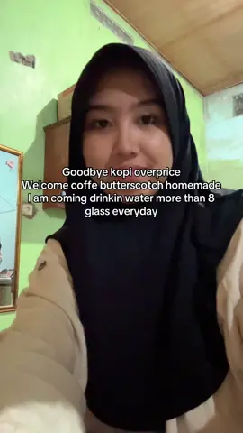 Ga seenak kopi di cafe tapi menurutku lebih worth it di harga 😔😔 Sudah waktunya banding bandingin harga biar cepet kaya raya. #kopi #Lifestyle 