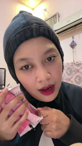 Skincare dari dalam minum Glutadrink collagen #glutadrinkcanbeauty #maretanovi 