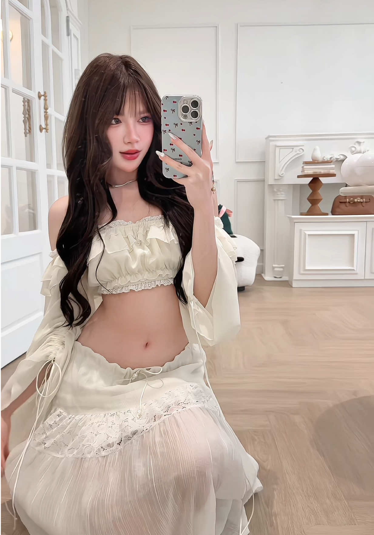 เจอกันในไลฟ์พรุ่งนี้ 2 ทุ่มตรงนะคะ✨💖