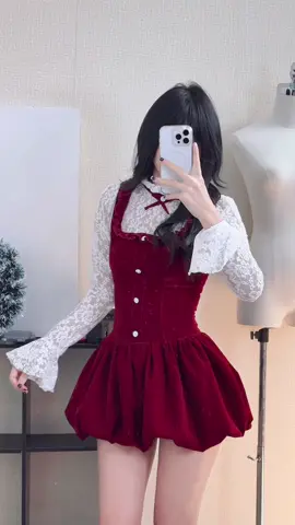 Merrychristmas cả nhà 🎄😘🎄 #merrychristmas #setdoxinh #mimclothing #vaynhung #vaynhungdo 