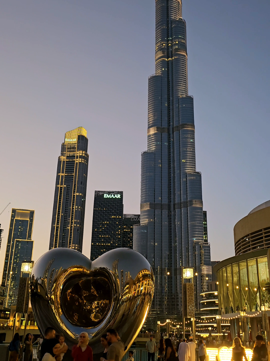 Amazing and Incredible Evening View Burjkhalifa Dubai UAE #dubai #uae #4kdubai #shorts #viraltiktok 