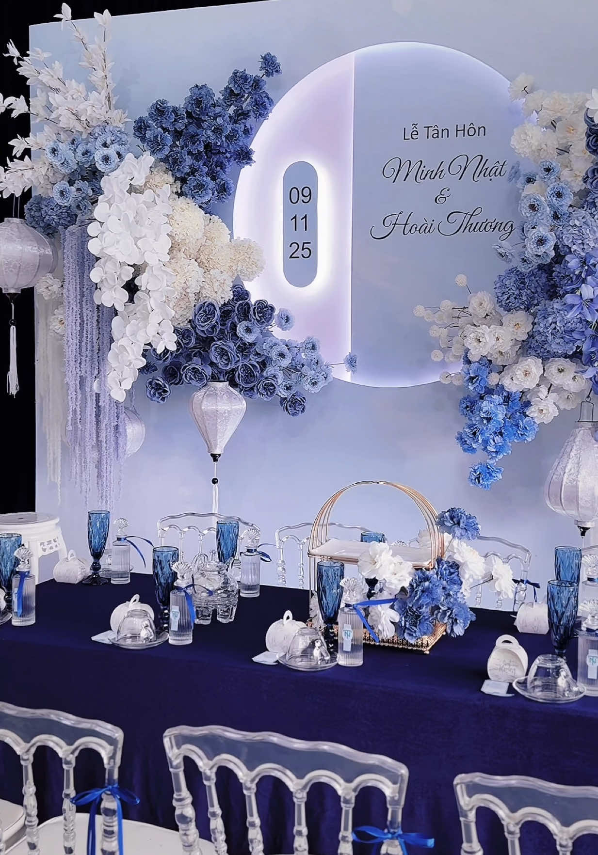 Tone xanh cũng là một trong những gợi ý đáng cân nhắc về màu sắc cho dâu rể chọn #decor #bridal #bienhoa #vietnam #bìnhduong 