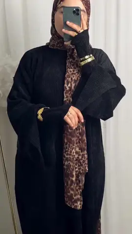 قیمت:۱۲۰۰  برای سفارش مسچ کنید 