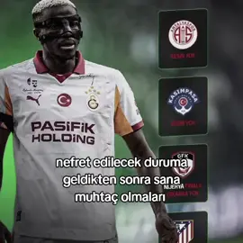 adami o kadar kotuluyodunuz ama osimhenin yoklugunda ona muhtacsiniz #galatasaray #osimhen #icardi #fyp #keşfet 