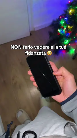 Personalizza una custodia dal link in bio! 🥹🥰 #regalo #natale 