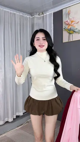 Chân áo áo giữ nhiệt mùa đông gọi tên em giữ nhiệt lót lông siêu ấm này chị em ạ #aogiunhiet #aogiunhietnu #aothundaitay #gianghuongcardina #aolen 