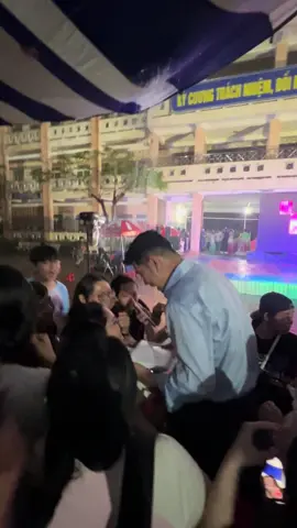 Chú ba duy về trường bình thủy #lylyhang2711 #thptbinhthuy #chubaduy #xuhuong #xuhuongtiktok #virral #xuhuongtiktok2024 