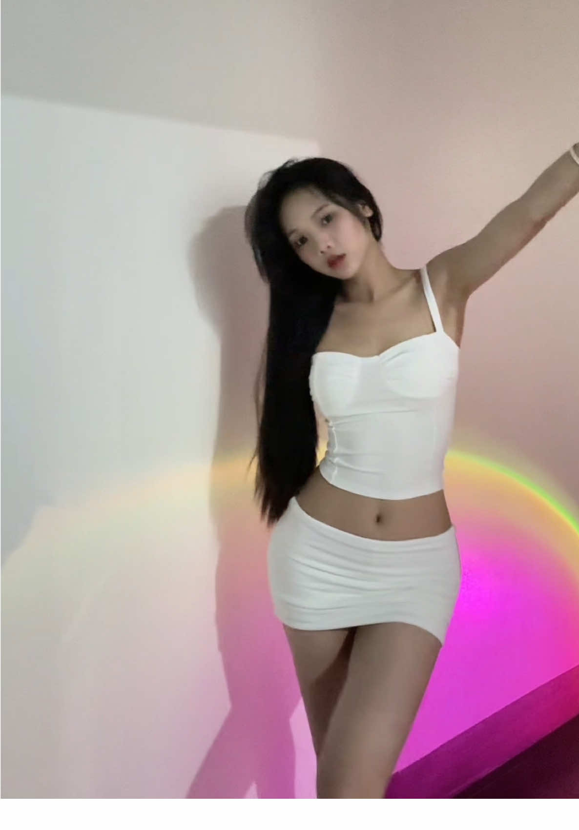 Trông cũm được đó chớ