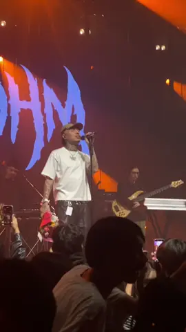 เธอไม่ต้องรีบมา  แต่ว่าฉันเองจะรีบไป 💫✨ #youngohm #เจิดจรัส #เชียงใหม่ #แม่โจ้ 