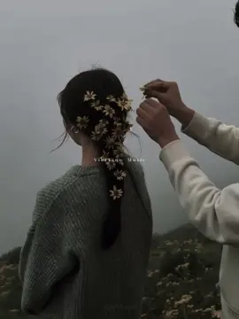 සමහරු හැඩි කරපු ජිවිත, තවත් සමහරු හරි ලස්සනට පාට කරා 🤎! #hathpethimala #viral #trending #viralsong #fyp 