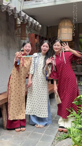 Nghiêng nước nghiêng thành với Elm Áo dài Diên Ý nàyy 🤭  #trending #viralvideo #aodaitet #chupanhtet #tet2026 