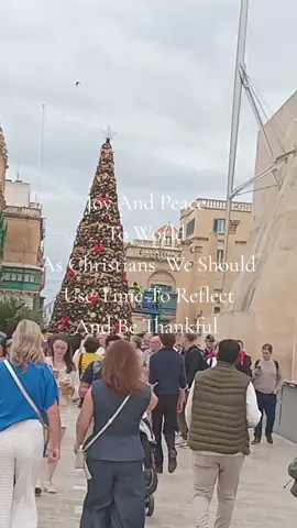#malta #traveltok #valletta #christmas #peaceintheworld 