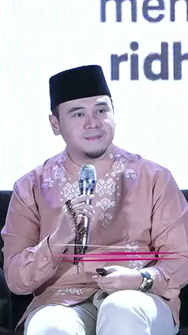 20:00 @ahilmanfauzi @Menatahati.tc #ustadzhilmanfauzi 