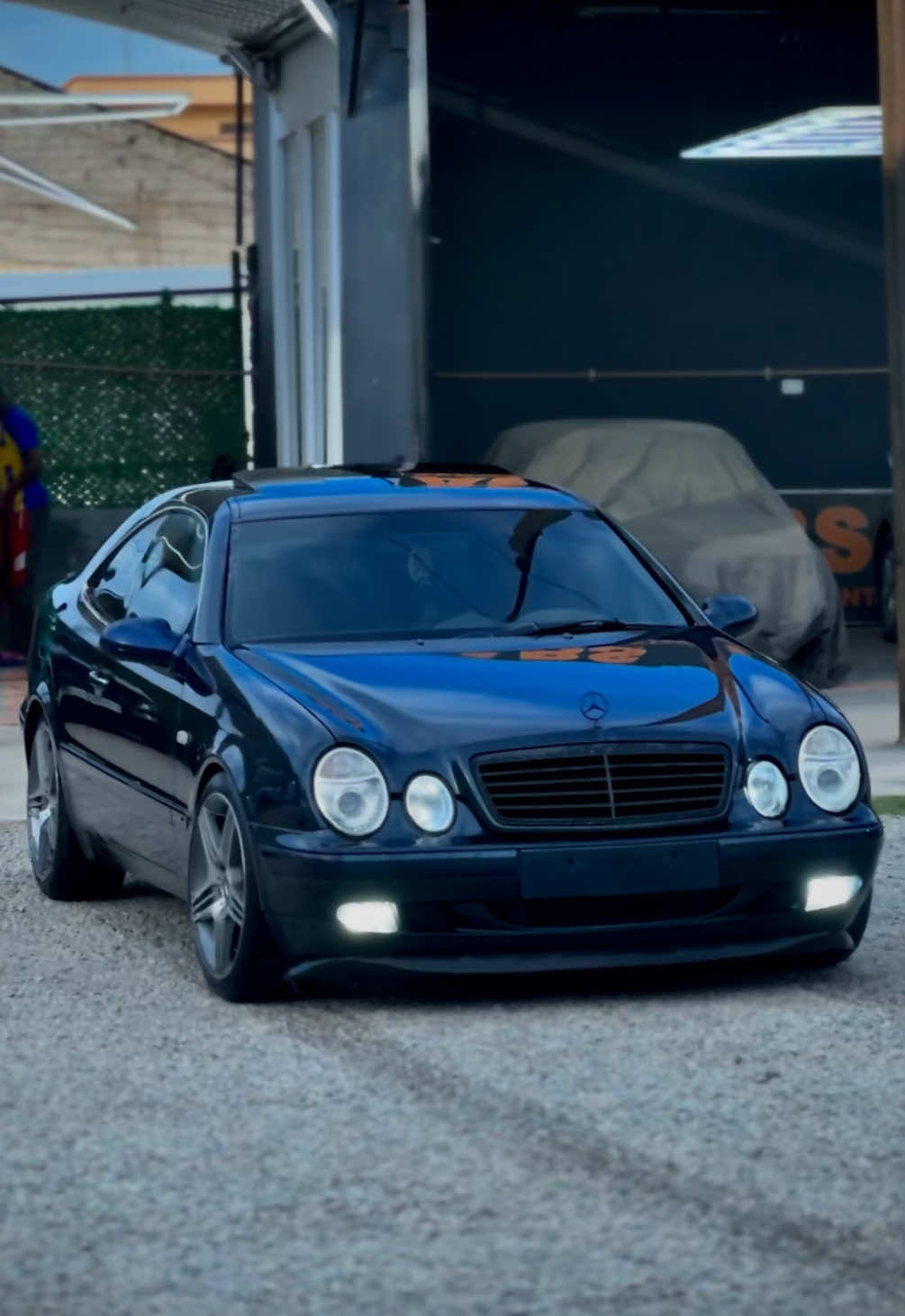 أنا ضميري ميقبلنيش نتبع هواك ونخاطر 😌#clk #marsedas_benz #230 #2000 #🇩🇪 