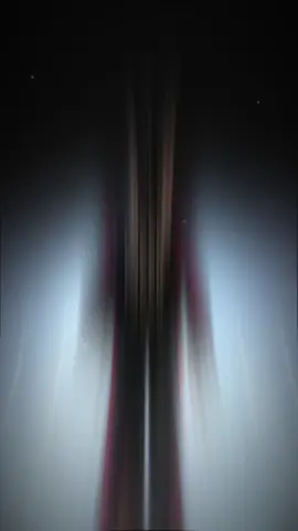 Bao nhiêu kẻ đến rồi tan, bao nhiêu thế hệ trỗi dậy rồi bị thời gian nuốt chửng. Đỉnh vinh quang là nơi gió rít lạnh buốt, là nơi chỉ những linh hồn bất khuất mới đủ tư cách tồn tại. Mọi kẻ thách thức đều bị xé nát bởi áp lực, mọi tên tuổi mới mọc lên rồi cũng hóa tro bụi. Vậy mà giữa ngọn lửa đang thiêu đốt cả một thời đại, Faker vẫn đứng đó — đôi mắt đỏ rực như chưa từng biết sợ, trái tim cháy mãnh liệt hơn mọi tiếng la hét ngoài kia. Không phải vì hắn mạnh nhất, mà vì hắn là kẻ duy nhất không bao giờ ngừng tiến lên. Hào quang của Vua không được trời ban, nó được rèn bằng máu, bằng thất bại, bằng những đêm tối không ai thấy. Và nếu có một ngày Vua ngã xuống… thì chính ngọn lửa cuối cùng ấy sẽ thắp lại cả bầu trời. Vì chỉ cần một tia hy vọng còn chưa tắt… cái tên ấy vẫn sống, và ngai Vua không bao giờ bỏ trống.#T1#faker #lienminhhuyenthoai #xh