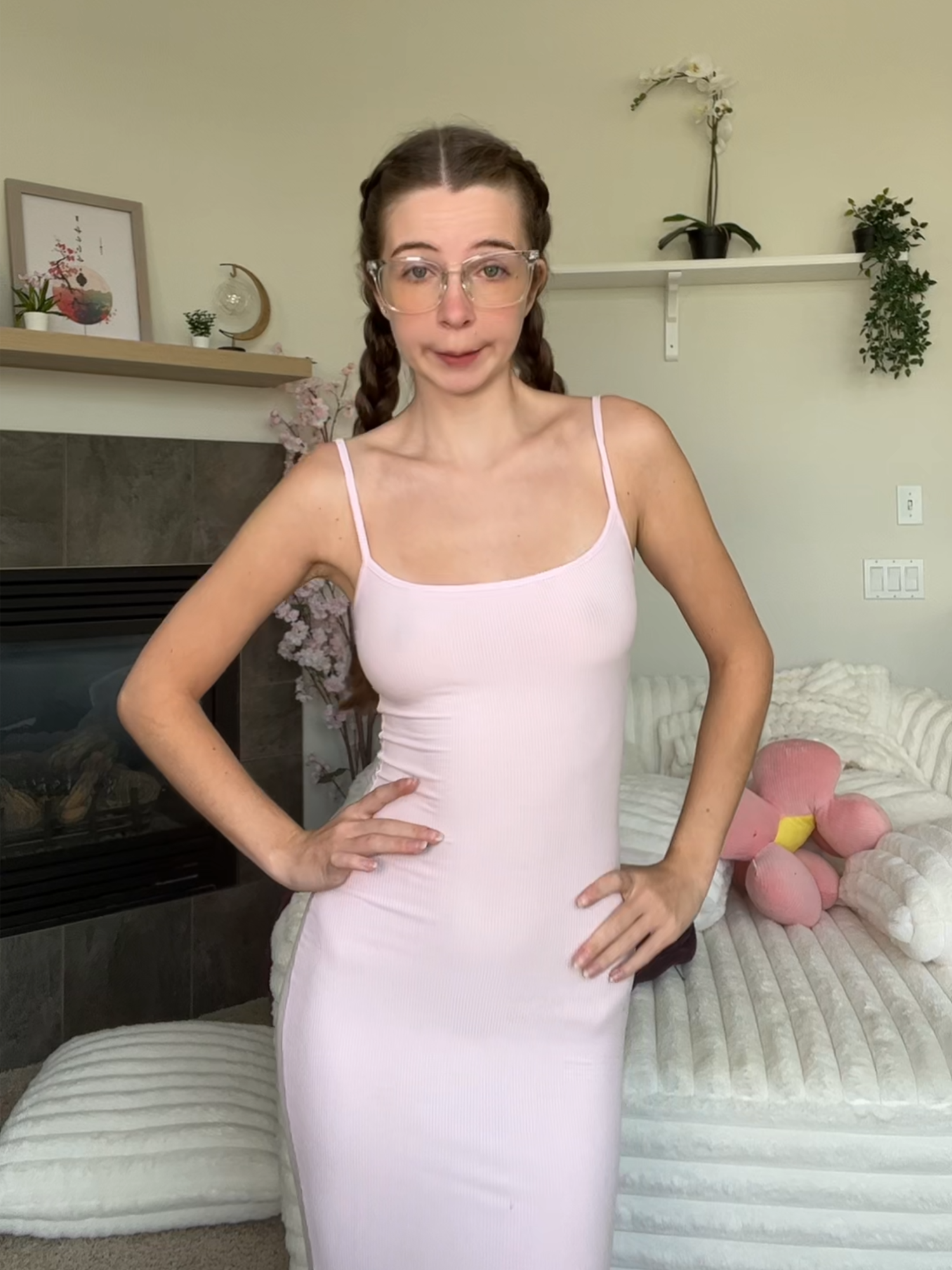 Sweet little bumblebee 🐝 #allymay #dancetok #natural #petite #fyp #bodypositivity