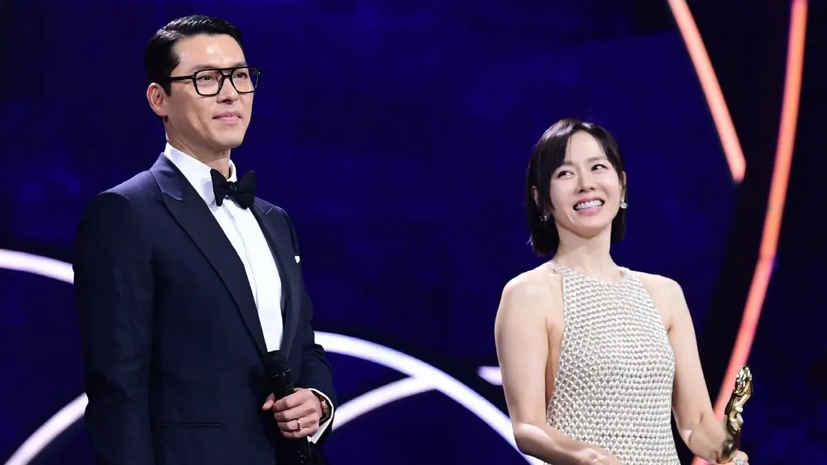 liat mereka tuh kek apa ya, berasa kek drama2 gitu tapi beneran😭😭😭 dari mulai dating, nikah, sampe punya anak, kek apa sihhhh kek lagi baca webtoon gitu wkwkw #hyunbin #sonyejin  #hyunbinsonyejin  #binjincouple  #bluedragonawards 