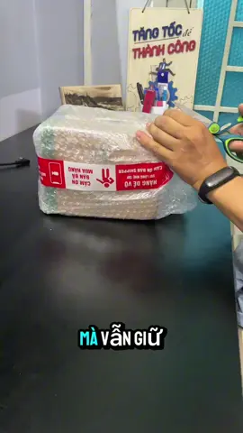 BỘT PROTEIN THỰC VẬT HEALTHY BEAN Bột Protein Healthy Bean là giải pháp dinh dưỡng hoàn hảo cho người tập gym, thể hình hoặc mong muốn tăng cường cơ bắp, giảm mỡ và duy trì cân nặng lý tưởng. Sản phẩm kết hợp đạm đậu hà lan với các loại hạt chất lượng cao, bổ sung protein tự nhiên hàng ngày an toàn và hiệu quả. Sản phẩm Healthy Bean được sản xuất tại nhà máy đạt chứng nhận bởi các tổ chức uy tín quốc tế HACCP, ISO là lựa chọn lý tưởng cho lối sống xanh lành mạnh mỗi ngày. #BotProteinThucVat #ProteinThucVat #HealthyBean #ProteinHealthyBean #BotProteinTangCo 