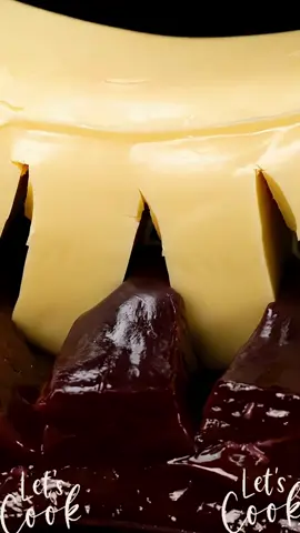 هذه هي وصفة الكبد الوحيدة التي ستحتاجها على الإطلاق! المكونات كبد بقري: ١ كجم حليب: ٨٠٠ مل زبدة: ٥٠ جم شوفان مطحون: ١٠٠ جم بصل: قطعة واحدة جزر: قطعة واحدة ثوم: ١٥ جم فلفل أسود: ١ جم ملح: ٢ جم جبنة موزاريلا: ١٠٠ جم بيض: ٣ قطع بقدونس: ٨ جم بصل أخضر: ٨ جم كرنب: ١٥٠ جم بابريكا حلوة: ١ جم ملح: ٣ جم فلفل أسود: ١ جم جبنة موزاريلا: ١٥٠ جم أيضًا: زبدة: ١٠٠ جم دقيق: ٢٥ جم نشا: ٢٥ جم حليب: ٤٠٠ مل فلفل أسود: ١ جم ملح: ١ جم جوزة الطيب: ١ جم #اسبانيا🇪🇸_ايطاليا🇮🇹_البرتغال🇵🇹 #deutschland #ايطاليا_اسبانيا_فرنسا_المانيا_هولاندا #هولندا_امستردام_اوترخت_لاهاي_ورتردام #deutschland 