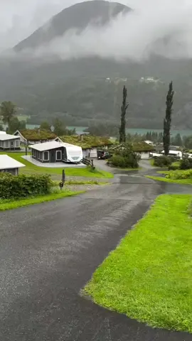 Yurup mxaa ka suu sataa zxp..#fouryoupage #Iswezlandtiktok #somaliatiktok #kenyantiktok🇰🇪 #fnypシ゚viral🖤video🤗foryou😍🔥1k❤️✨viral 