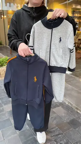 Set quần áo nỉ 2 da cho bé.#mintkidsdaily#thoitrangtreem#quanao#quanaotreem#setbo 