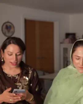 Puchpan ka wo kon sa din jo mey jeena chatey hoon #sisters #podcast #funpodcast 