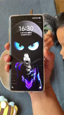 You can download the same style dynamic wallpaper for free, the template in the lower left corner is ready go and try it! #livewallpaper #wallpaper #capcut #capcutforus #capcutpioneer iphonewallpaper livewallpaper