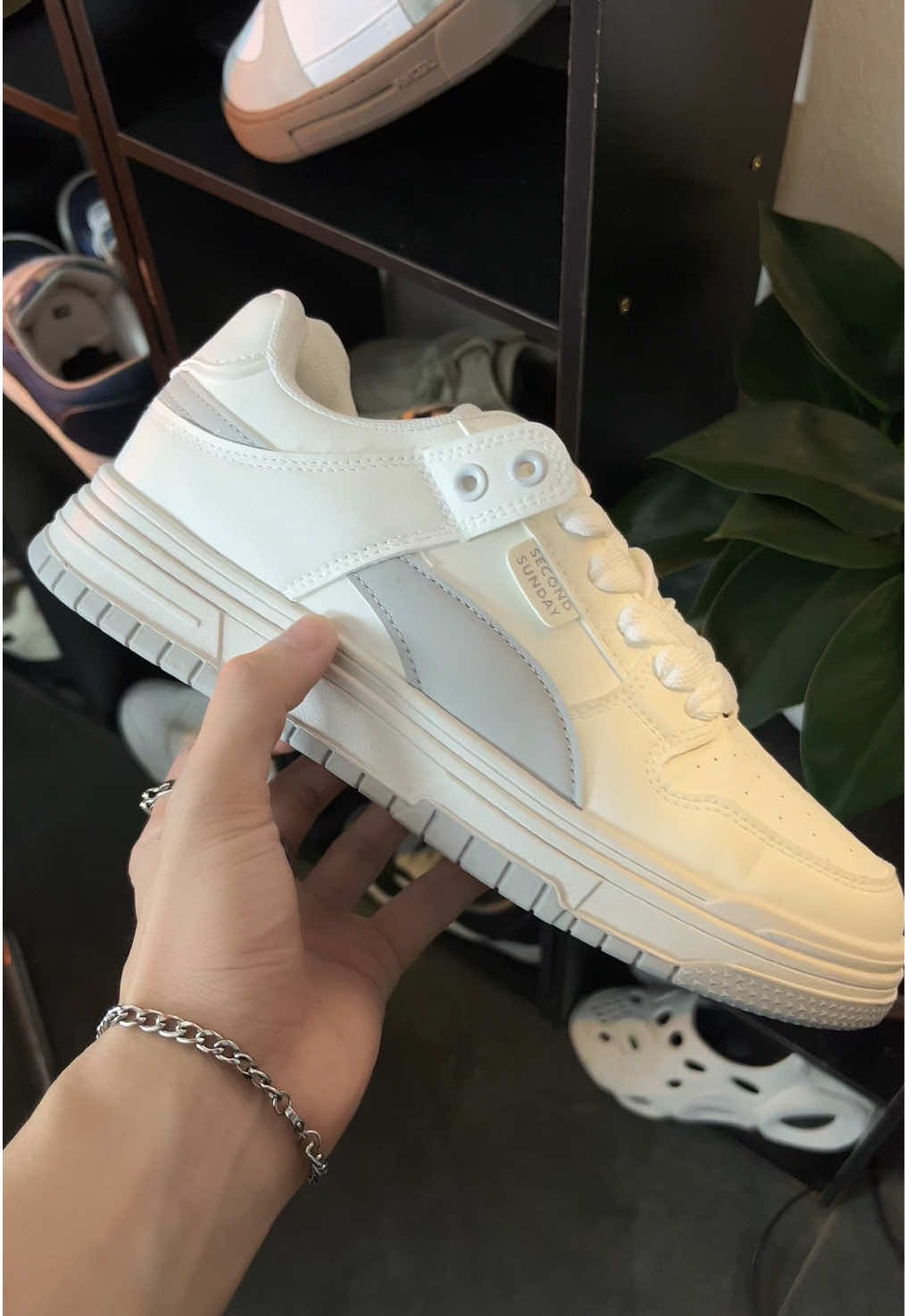 Giá quá ngon rui nha các con vợ, hết cỡ r đấy 🥲 #lamcaoniceshoes #giaythethao #sneaker #giaydihoc #dincox 