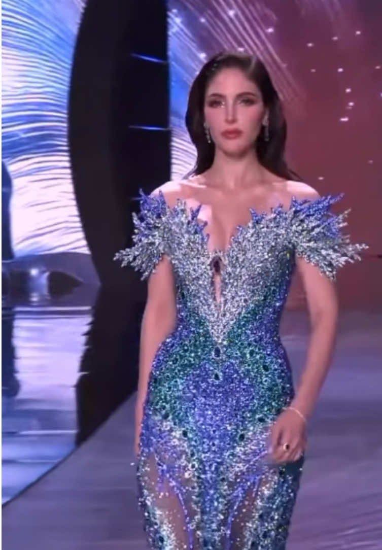 Preliminary Competition Miss Universe 2025. Evening Gown Competition Miss Universe Venezuela 🇻🇪✨. #missuniverse #missuniverse2025 #missuniversevenezuela #missuniversevenezuela2025 