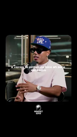 No te dejes inyectar inseguridad. #myketowers #disciplina #siguetusueño #mentalidad #trabajo #mindset 