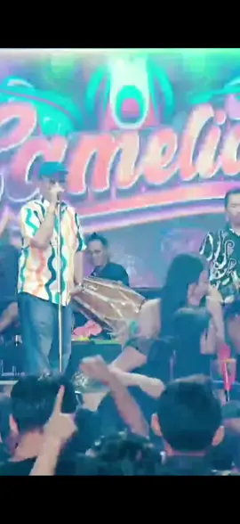 Sikat tarjo. tarjo wes kerjo @valach tardjo69 @lailaayureal #cameliamusik #ojinktogether #ojingfunjepara #fyp #zxycba 