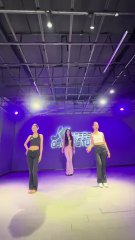 JK Dance Studio 🌸Lớp SEXYDANCE/DANCEBAR/KPOPDANCE/DANCECHOREO/DANCECOVER 📌 Thứ 2-4 ⏰ [18:00-19:00] Tiktok/Bar  📌 Thứ 3-5 ⏰ [8:30-9:30] Tiktok/Bar 📌 Thứ 3-5 ⏰ [17:00-18:00] Tiktok/Bar Học phí 500k/ tháng 8 buổi 🏡31 phạm cự lượng - Sơn Trà - Đà Nẵng #xuhuong2025 #lớpnhảycơbảntạiđànẵng #tiktokdance #dancecover #dancebar 