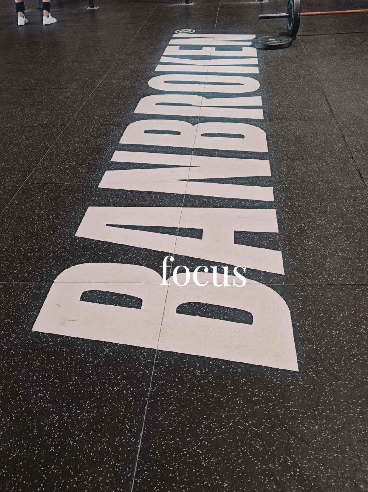 On Tour, odwiedziny w La Capsula - Malaga.  #Fitness #gym #forgingelitefitness #fitlife #crossfit 