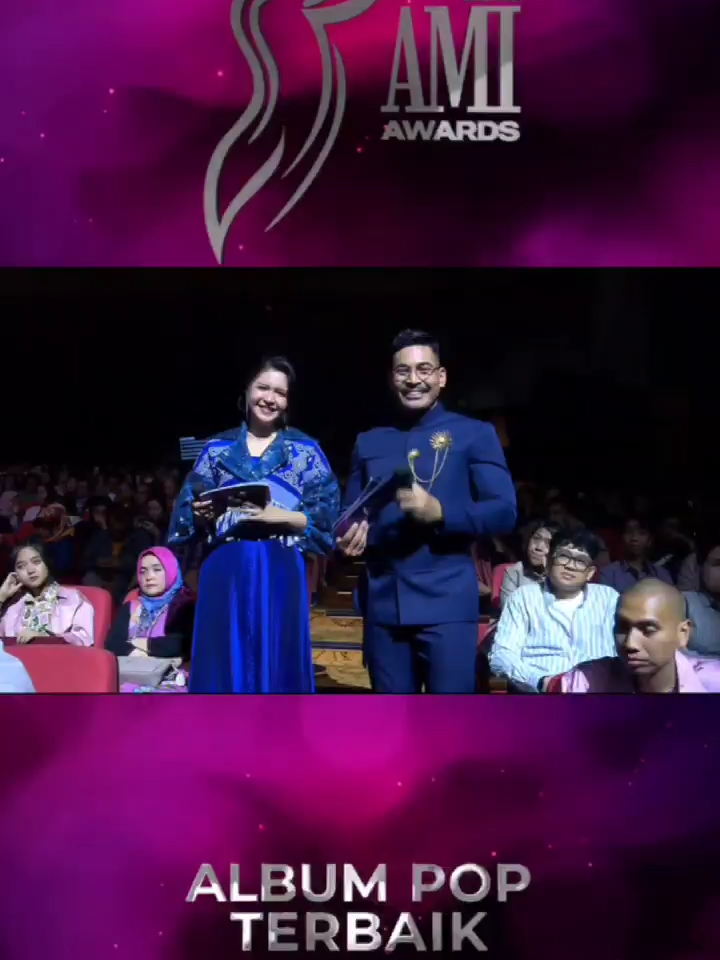 alhamdulillah rezekinya album Berharap Pada Timur, congrats ibuk salma #salmasalsabil#amiawards#amiawards2025#albumpopterbaik