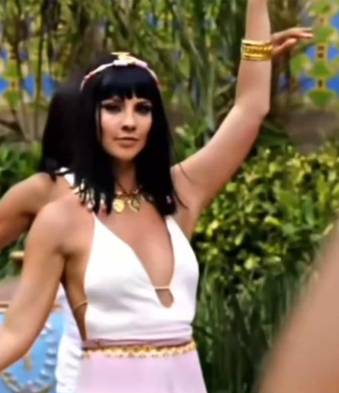 Meu desvio de caráter é amar esses dois  #osdezmandamentos #videoviral #novelas #nefertari #moises 