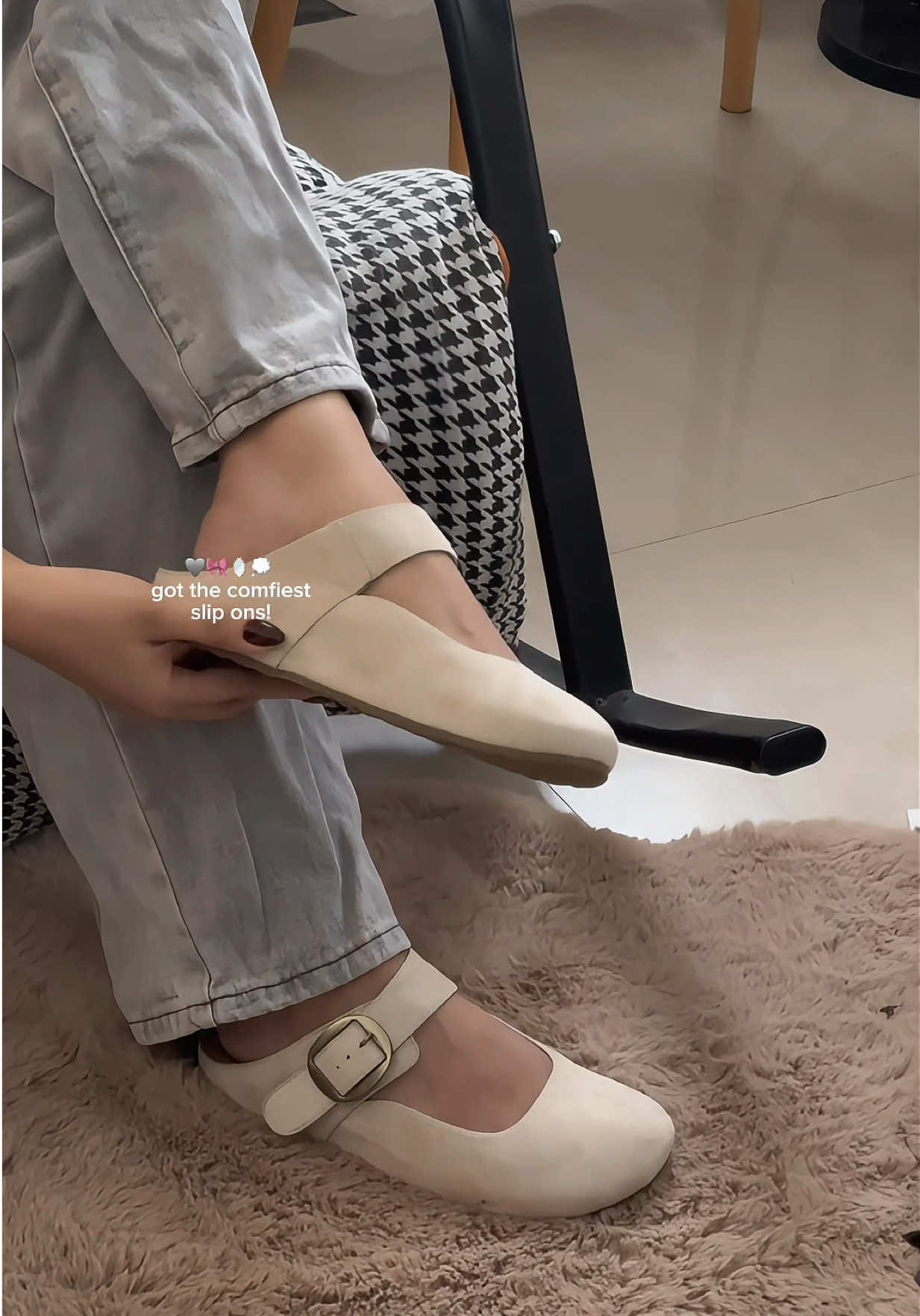 🤍🤍🤍 #slipon #maryjane #clogs #bostantenshoes 