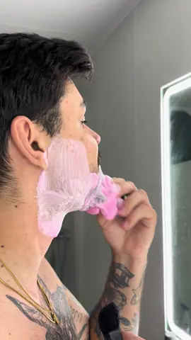 73/100 🩸ASMR SHAVING  @Mirrorflex 💈foam #asmr #shaving #beard #fyp #barberkid 