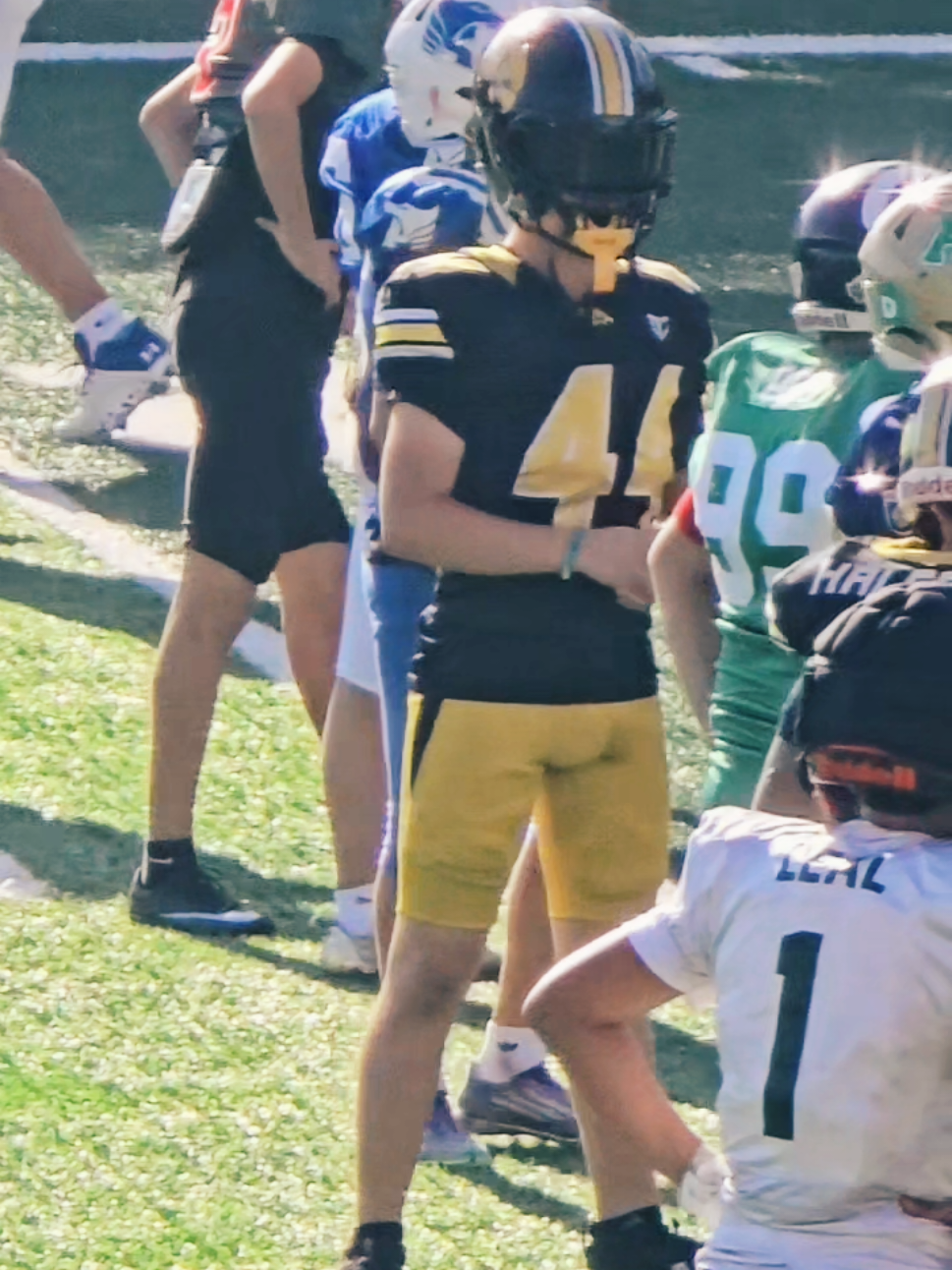 Hermano, tu progreso está del otro lado de esa excusa que ya te sabes de memoria. #inspirando #motivación #superación #espiritumfl #copo 