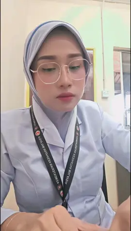 Terlalu malas mo kerja, tapi terlalu miskin mo resign🤣😆🤪 Rindu suda hutan dan gunung2😅