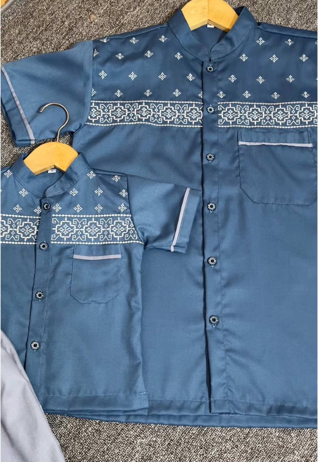 Warna denimnya cakep, dijual terpisah yaaa🥰🥰#kokoanak #setkoko #kokocouple 