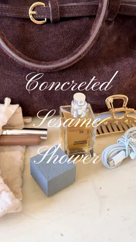 Sesame Shower by @CONCRETED  A fabulous fragrance for the vanilla or gourmand lover 🍦🍨  #concreted #vanillaperfume #gourmandperfume #fragrance #fallfragrances 